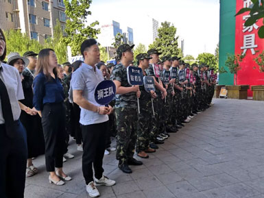 昌禾商學(xué)院丨8·15業(yè)績沖刺大會，凝心聚力，再創(chuàng)奇跡！